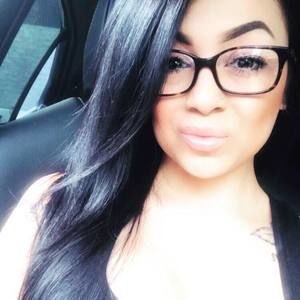 Meet your Posher, Alycia